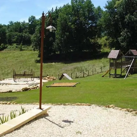 Le Domaine Du Tilleul - La Grange * Saint-Chamassy